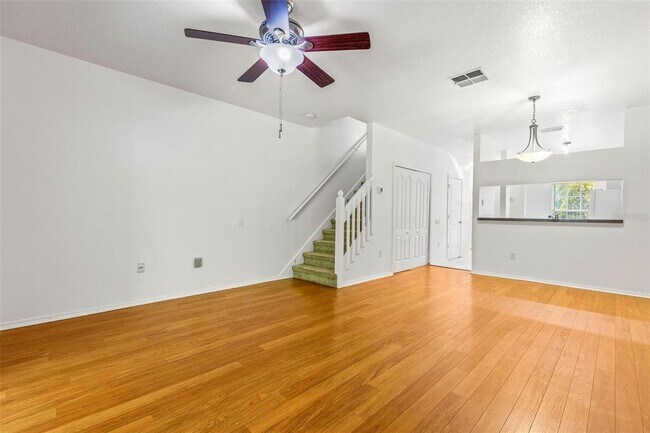 Foto del edificio - 1237 Kennewick Ct