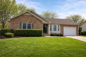 Building Photo - 3252 S Senseney Cir