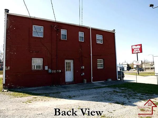 Building Photo - 414 W Bockman Way