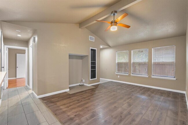 Building Photo - 1131 Byers Ln
