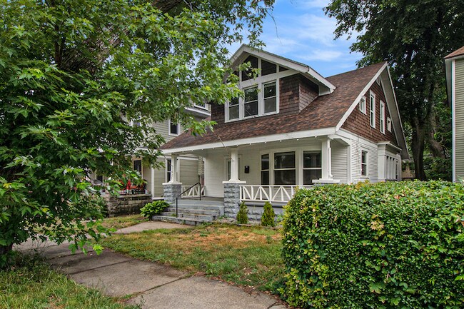 Building Photo - 1421 Sherman St SE