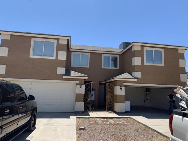 Photo - 2511 E Pueblo Ave House
