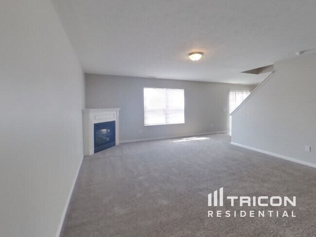 Building Photo - 10921 Spring Green Dr