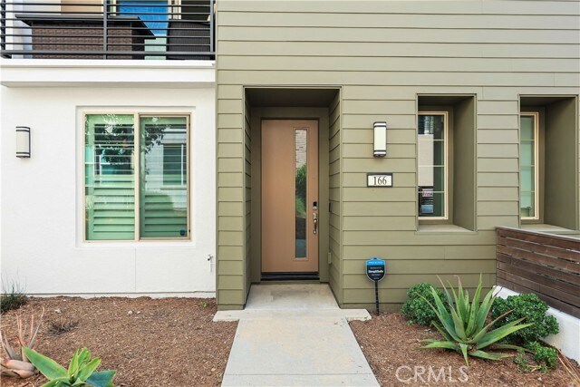 Foto del edificio - 166 Novel