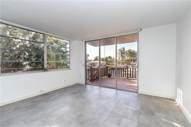 Foto del edificio - 1421 S Ocean Blvd