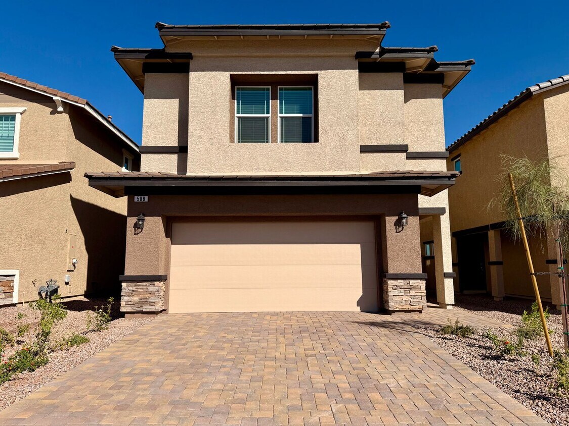Primary Photo - BRAND NEW 4 BED 2.5 BATH 2 CAR GARAGE SING...