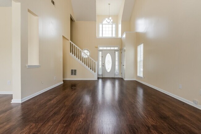 Foto del edificio - 1091 Wynnbrook Ln