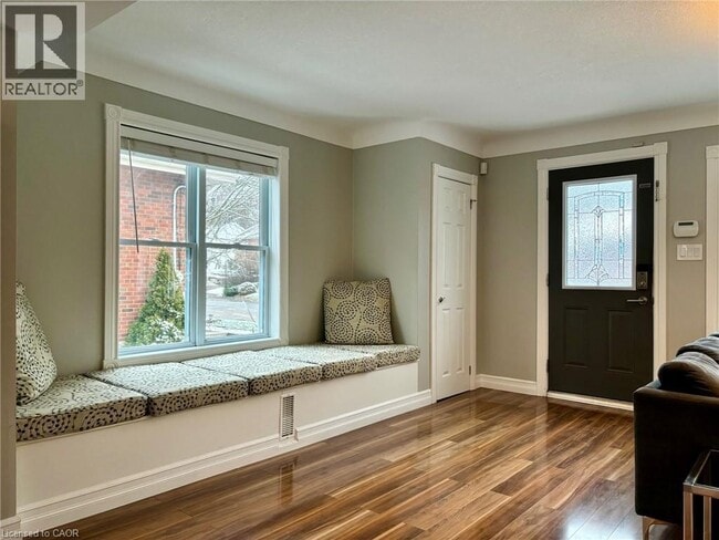 Building Photo - 12 Glenmorris Dr