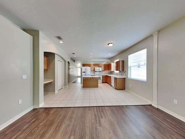 Foto del edificio - 6626 Rock Bridge Ln