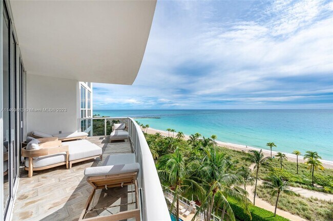 Building Photo - 10225 Collins Ave