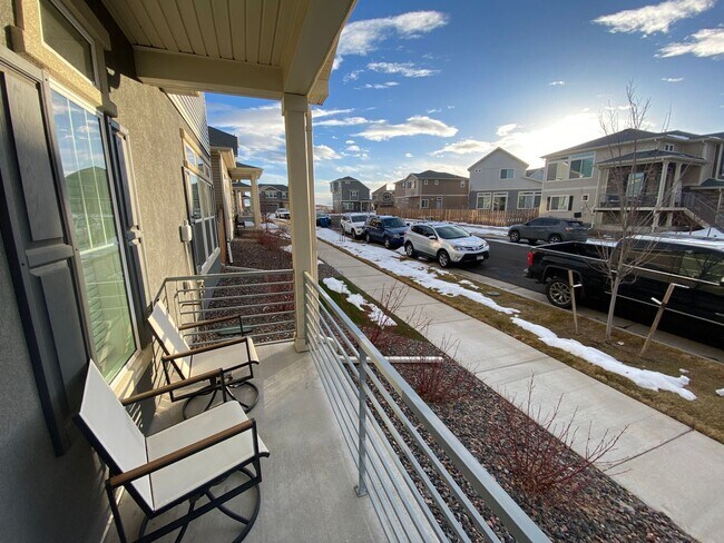 Building Photo - 2 br, 2.5 bath House - 230 S Old Hammer Ct