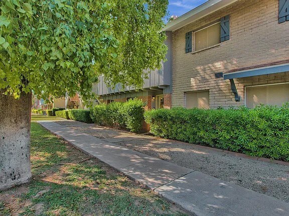 Foto del edificio - 6165 N Granite Reef Rd