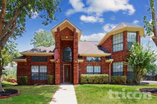 Building Photo - 7761 Grassland Dr