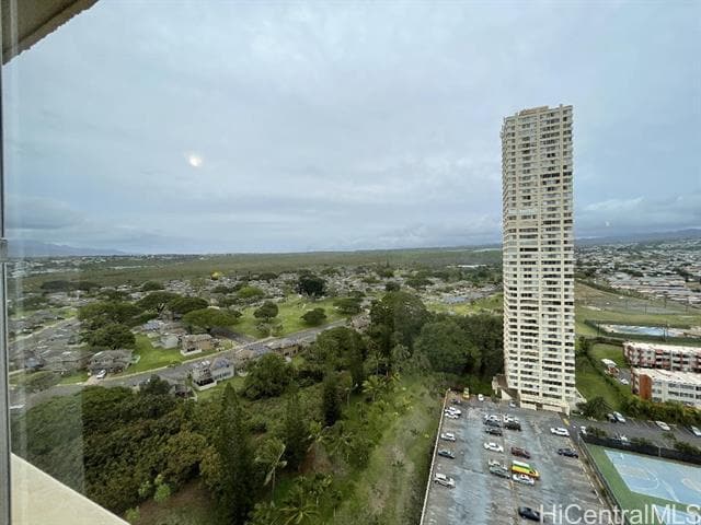 Building Photo - 1060 Kamehameha Hwy
