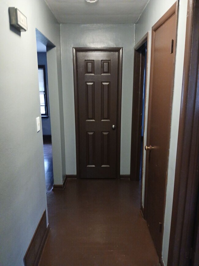 Foto del edificio - 1023 Irving Ave