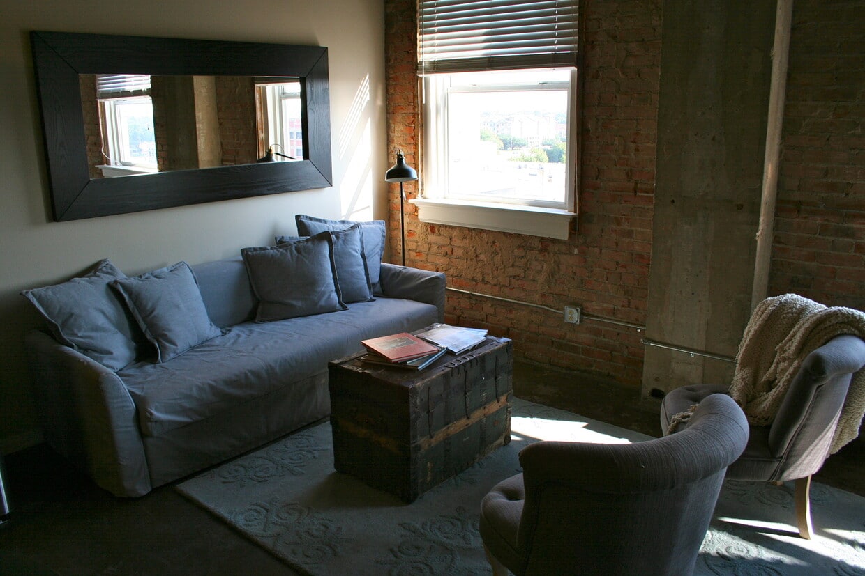 Example of Living Space - 601 Franklin Ave