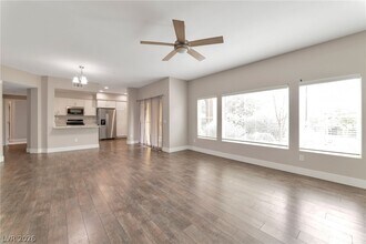 Building Photo - 11885 Tevare Ln