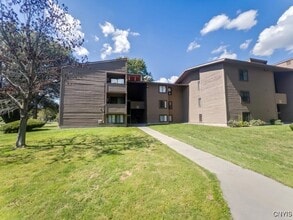 Building Photo - 44 Watertree Dr