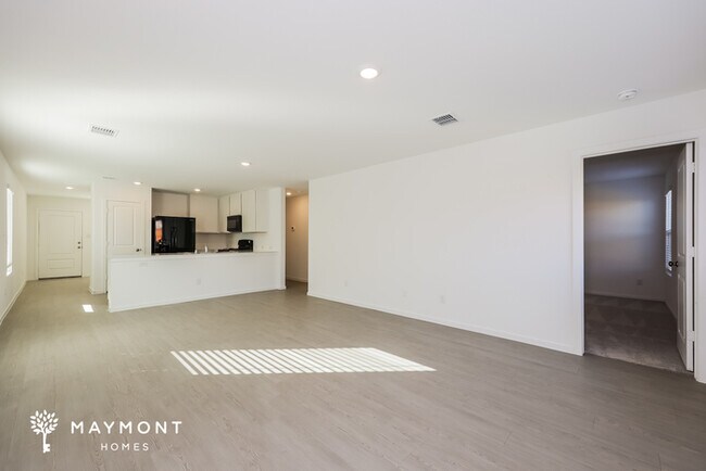 Foto del edificio - 3020 Burmese St