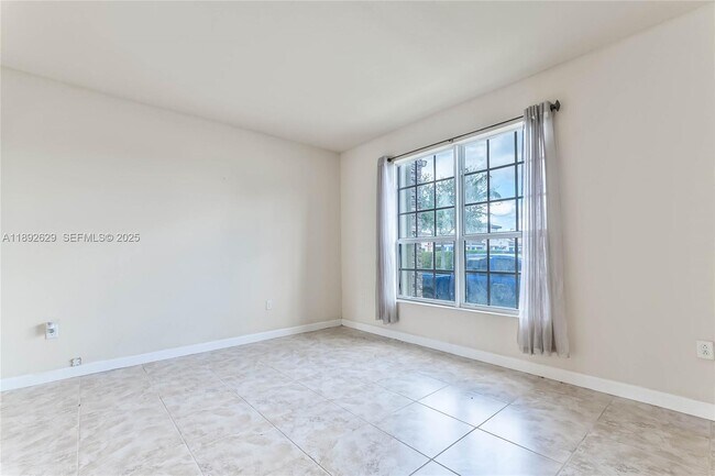 Foto del edificio - 17062 SW 95th Terrace