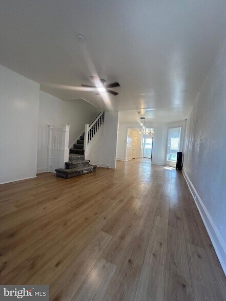 Building Photo - 719 S 57th St