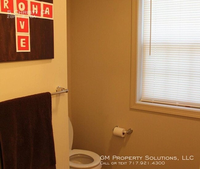 Building Photo - 2 Bedroom 2.5 Bathroom Townhome in Elizabe...