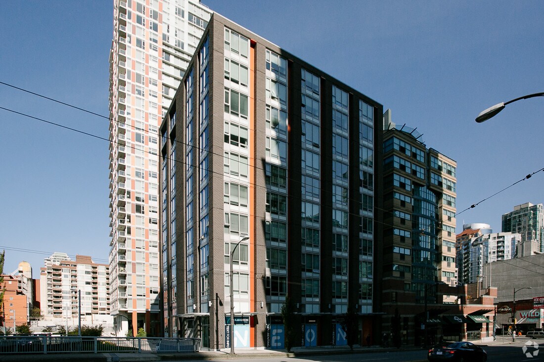 Photo du bâtiment - Neon Apartments