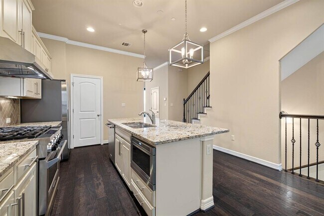 Building Photo - 11829 Terraza Cir