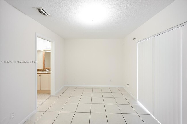 Foto del edificio - 2310 SW 86th Way