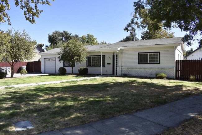 Foto del edificio - 900 Cross St