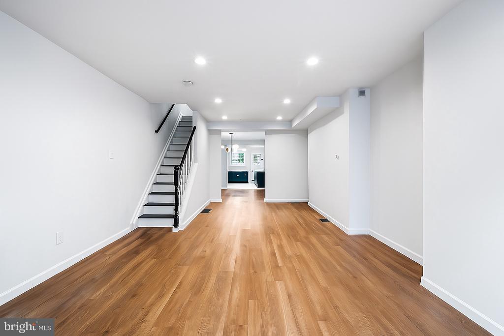 Foto principal - 2454 Amber St