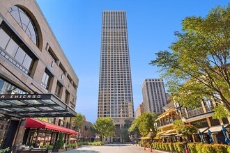 Building Photo - 1030 N State St