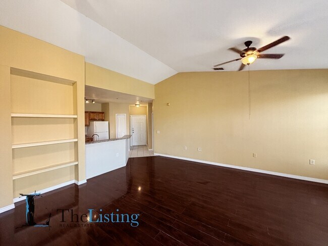 Foto del edificio - 6153 Metrowest Blvd