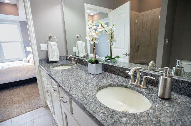 Foto del edificio - 1525 Residence Dr