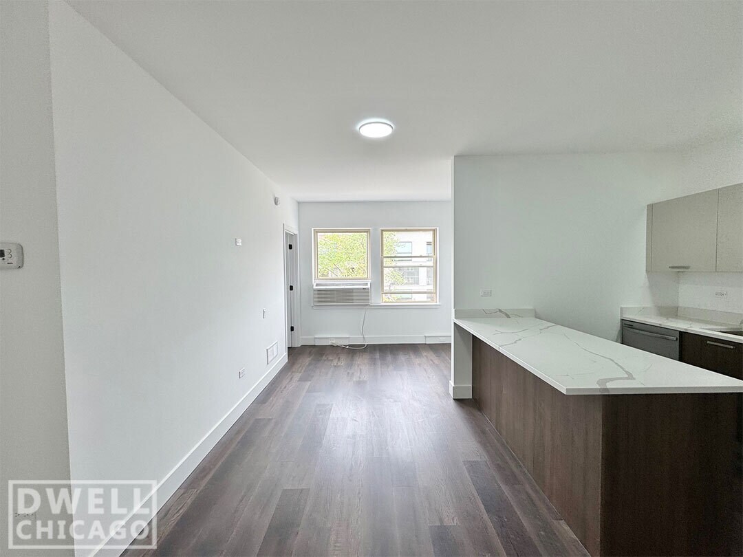 Foto principal - 1553 W Hollywood Ave