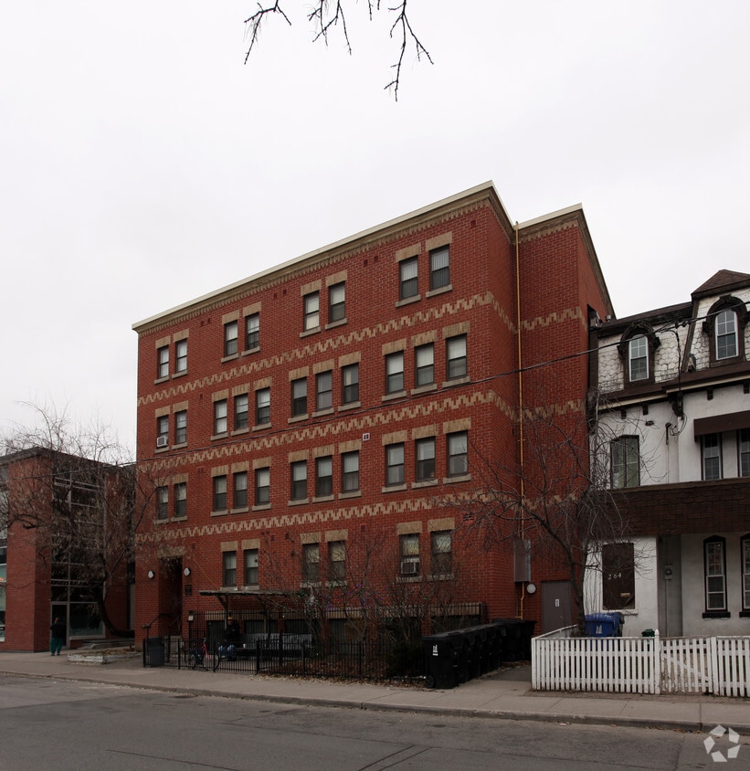 Building Photo - Genesis Place