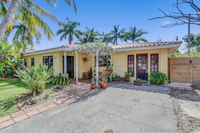 Foto del edificio - 420 NE 36th St