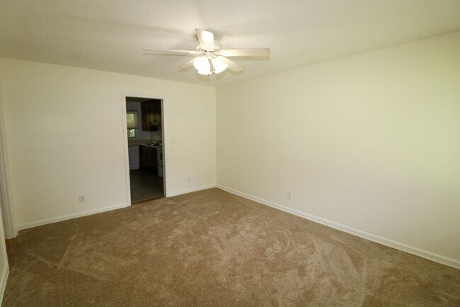 Foto del edificio - Cute Duplex in Pell City