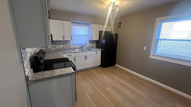 Foto del edificio - 5922 N 84th St