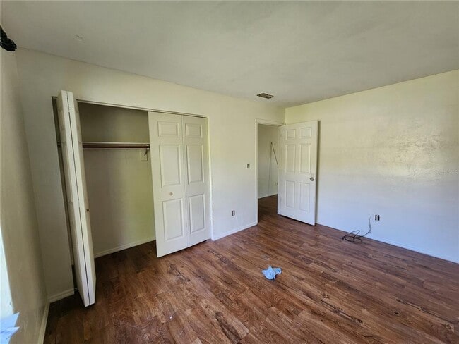 Building Photo - 5817 NW 23rd Terrace
