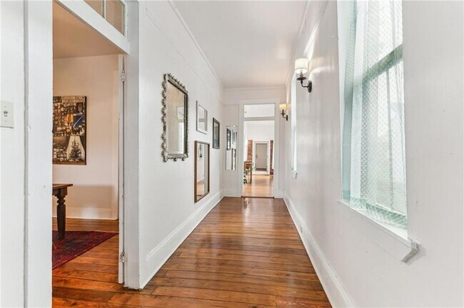 Building Photo - 1524 N Dorgenois St