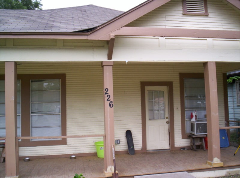Primary Photo - 226 Topeka Blvd