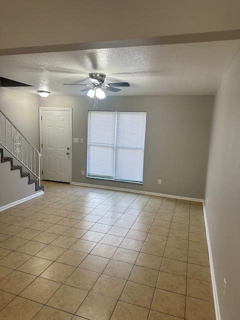 Foto del edificio - 2075 Clingan Dr NW