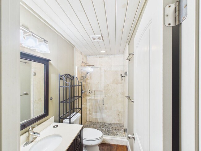 Foto del edificio - Charming 2BR/2BA with incredible storage in Fredericksburg, TX!