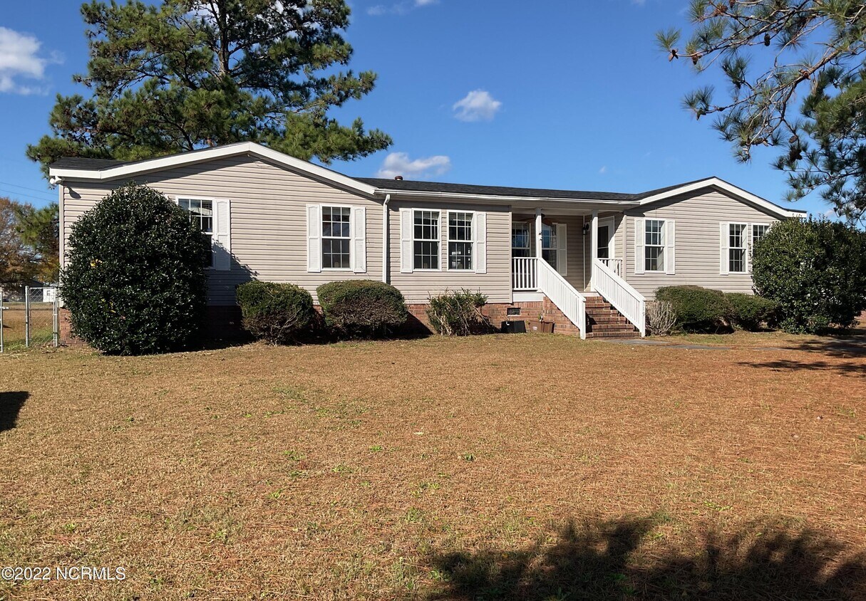 Foto principal - 119 Englewood Dr