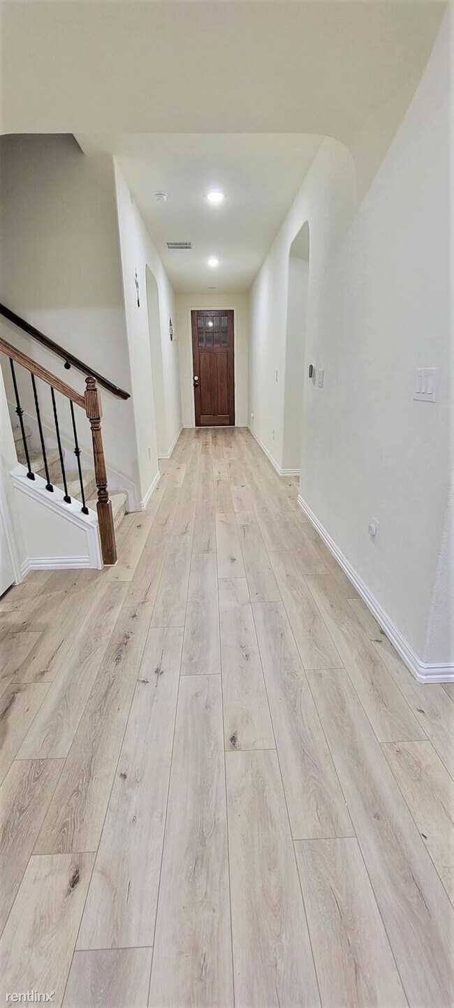 Foto del edificio - 5 br, 3.5 bath House - 533 Weizenbock Lane