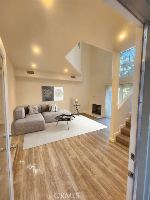 Foto del edificio - 2329 Stanley Hills Dr