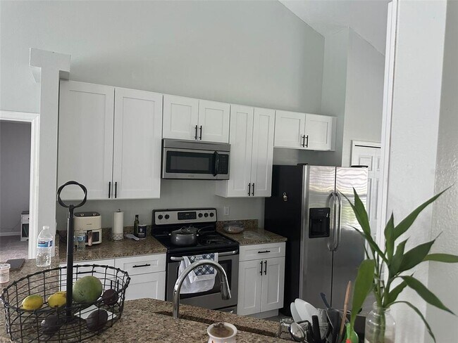 Building Photo - 1311 Bradwell Dr