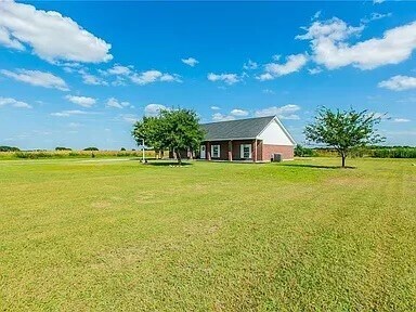 Foto del edificio - 1312 N Rock Creek Rd