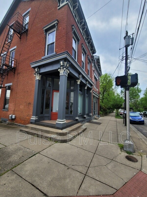 Building Photo - 1602 Greenup St